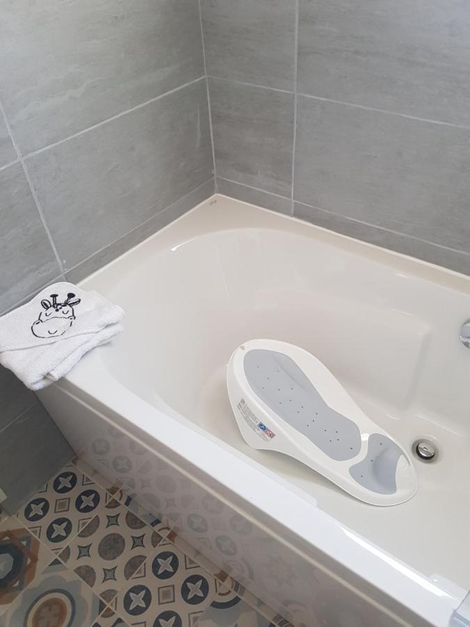 Gite Lou, Gite Famille Et Bien Etre Avec Jacuzzi Fontenay-le-Comte Dış mekan fotoğraf